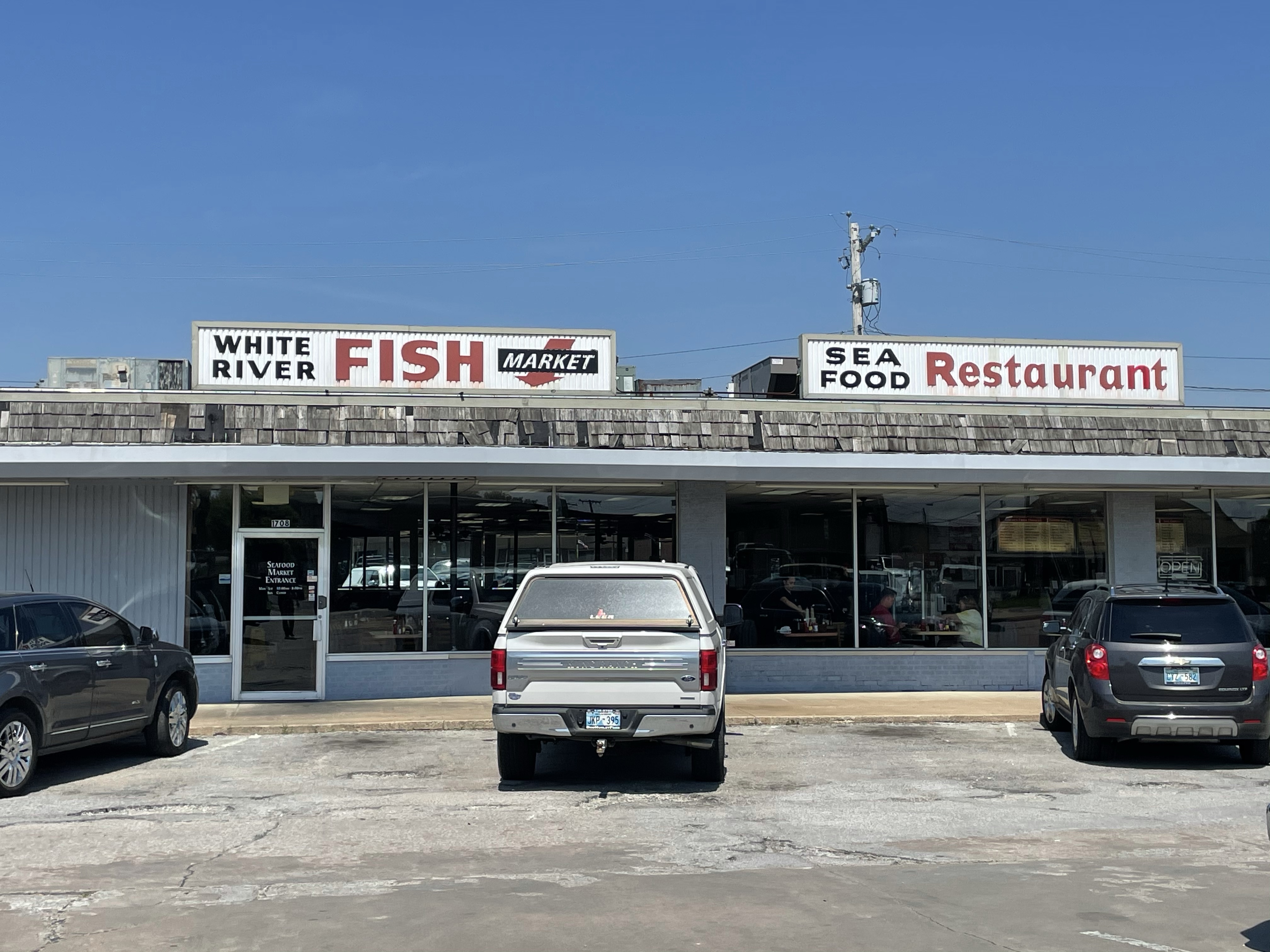White River Fish Market & Seafood Restaurant